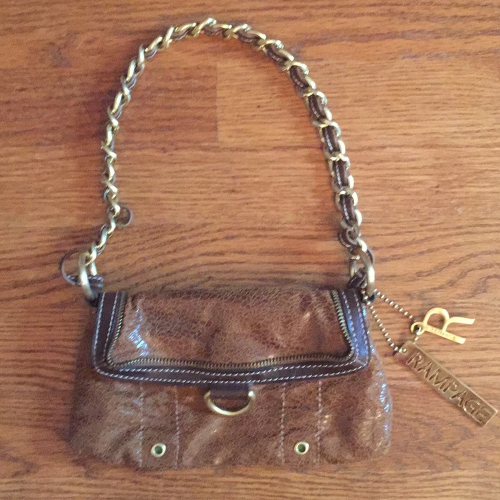 EUC RAMPAGE SMALL PURSE